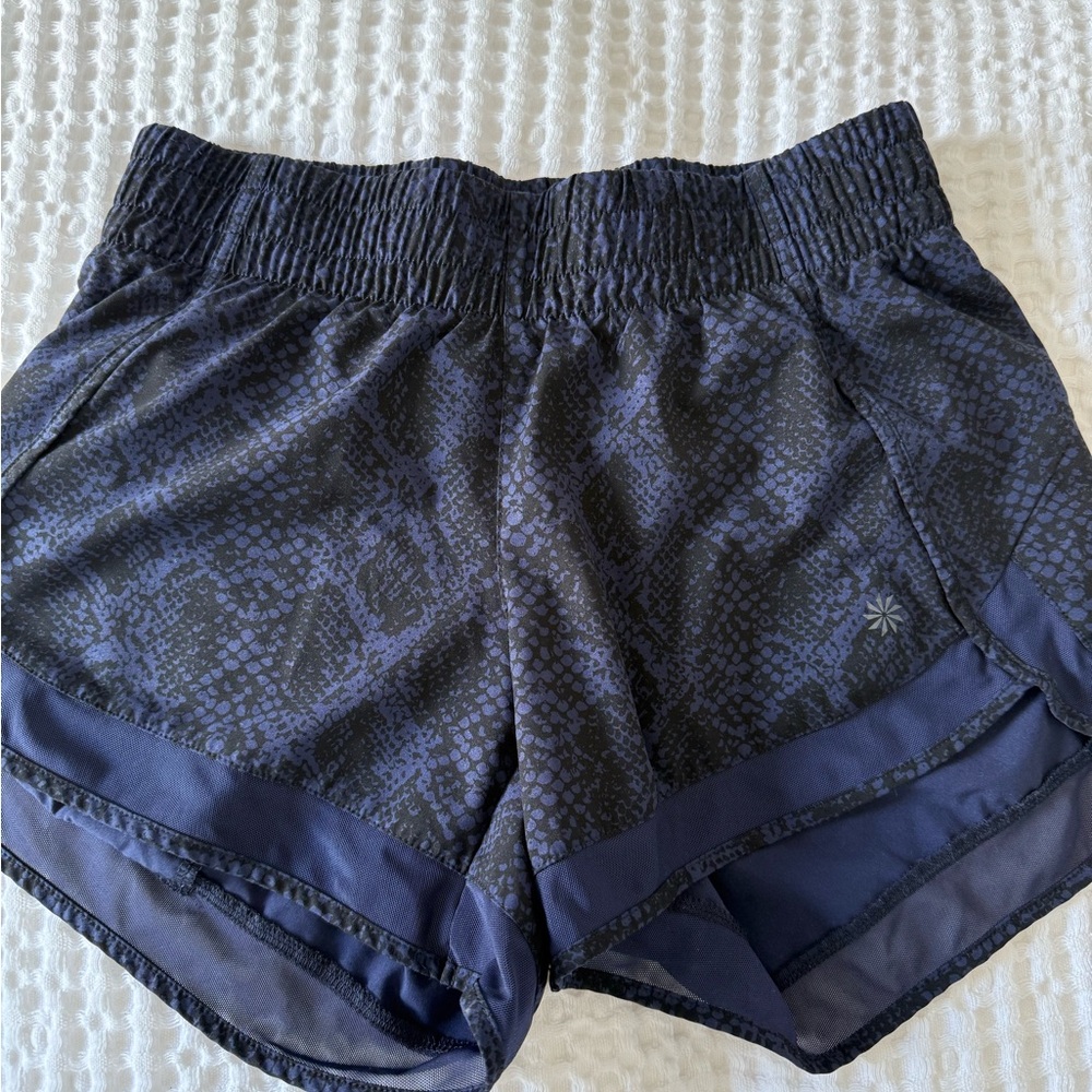 Athleta Black Athletic Shorts Moisture-Wicking Elastic Waistband